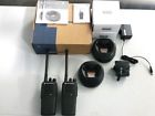 Aah01jdc9jc2an Motorola Pair Of Way Channel Radios Walkie Talkies Vhf