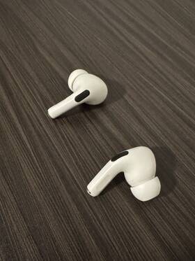 Pro1 Apple Air Pids Pro 1 Two Ears