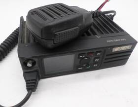 Awr-dm7700 Awc Uhf Radio 400-470 Mhz 25w With Microphone