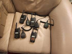 Uv-9r Baofeng 630719550499 4pk Inch Pro Walkies Talkie W 6 Bay Charger And Microphones
