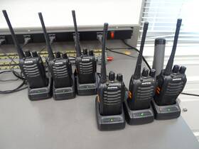 Uhf-400-470-mh2 Baofeng 888f Boa Feng Bf 888-f 2 Way Walkiie Talkie Radios 21368 Pete