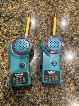 Km-170 Casio Walkie-talkies Green Purple Yellow. Tested And Working