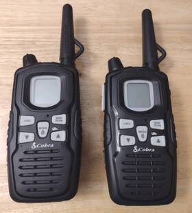 Cxy900 Cobra Hand Held Walkie Talkie Radios Set Of 2 40 Miles