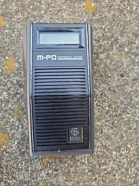 Tr-146 Ge General Electric M-pd 4w Ptt Handheld Radio No Battery Or Antenna