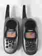 Gmrs720-2 Uniden Walkie Talkie Two Way Radios Lot Of 2 Reaches 7 Mile Long