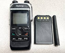 Pd662-000g0000-n00000-um-0a Hytera Pd662 Um Two Way Radio/w Battery
