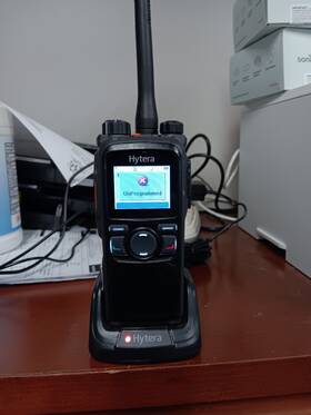 Pd752i Hytera Pnc370 Used Two-way Poc Radio With Flash Light - Lte Wifi Gps Halo