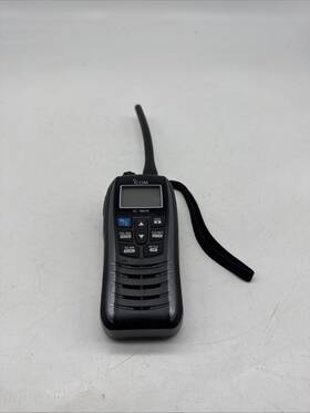 Icom 731797043207 M25 Floating Handheld Vhf Marine Radio. 21