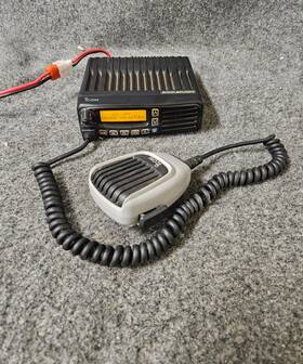 Ic-5061 Icom F5061 Vhf Mobile Radio With Mic