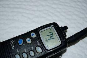 Ic-m1v Icom Vhf Marine Radio With Good Battery And Antenna #2 W3b
