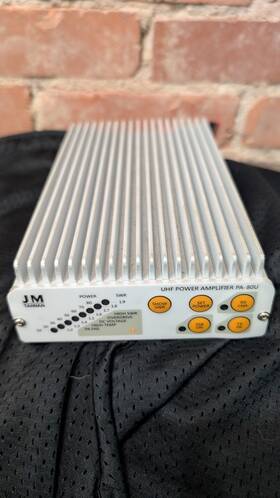 Pa-80u Jm Taiwan Uhf Amplifier 5-7 Watts In 80-85 Out