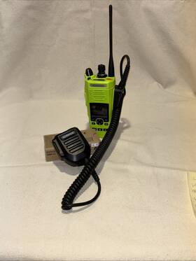Vp6330grf2 Kenwood Vp6330 Ef Johnson Viking Radio Neon With Kmc70 Mic And Spare Battery