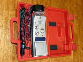 Bk9bnkcb-4006 Kraco Mayday 1 Emergency Two-way 40 Channel Cb Radio With Case Works
