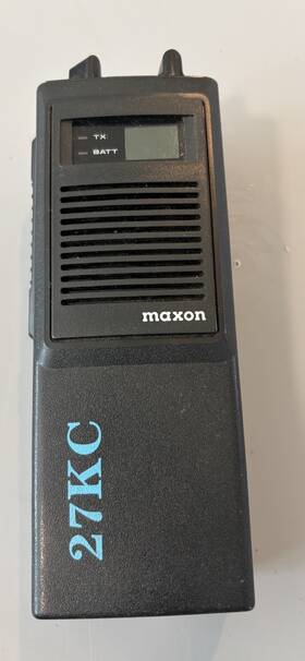 Maxon Kc-27 27-kc Cb Radio Untested No Antenna Charger