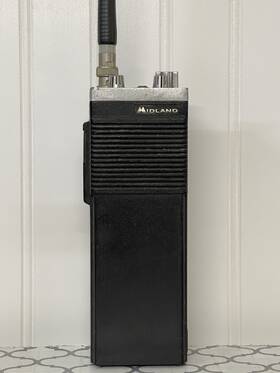 Midland 70-032b Handheld Radio Model Vintage Untested