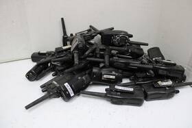 Gxt100g Midland Lot Of 34 Radios Untested As Is