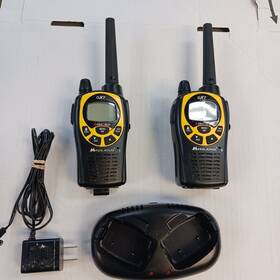 Gxt1030p Midland 2 Xtra Talk Walkie Talkies With Charger
