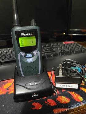 Murs-25 Midland Trutalk Vhf Two-way Radio With Charger And Good Battery Working