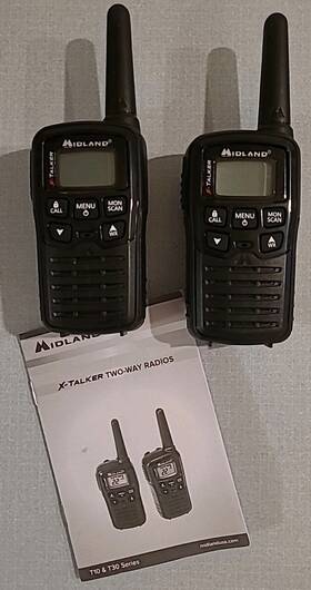 T10c Midland X-talker Walkie Talkie Radios Up To 20 Mile Range Two-way Lot Of 2