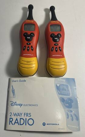 Motorola 6881040b40-a Vintage Disney 2-way Frs Radio Walkie Talkies 2002 - Tested Both Work
