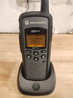 Dtr410 Motorola 723755539587 Digital On-site Two-way Radio - Black / Grey