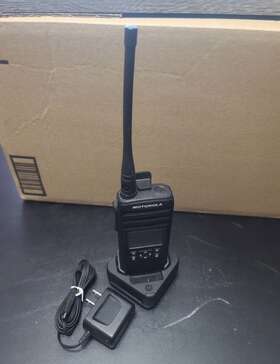 Dtr700 Motorola 748091002489 50 Channel 900 Mhz Two Way Radio