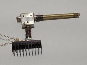 Lb-b27 Motorola 9c2-41 Alcatel Hybrid Circulator Quantar Quantro With Microlab Lb-b27 Motorola 9c2-41 Alcatel Hybrid Circulator Quantar Quantro With Microlab