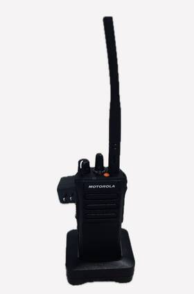 Aah06jdc9wa1an Motorola R7 Vhf 64 Channels Two Way Radio 403-512 Mhz