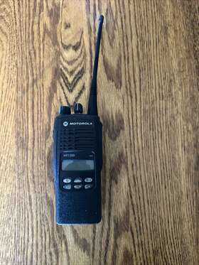 Aah25sd9aa6ah Motorola Ht1250 Uhf Model