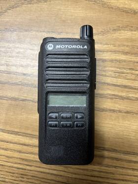 Aah87jdh9ja2an Motorola Cp100d Uhf Digital Portable Radio