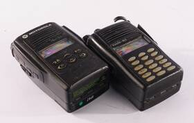 Aah88kdf9du6an Motorola Lot Of 2 Ex560 And Ex600 2-way Radios Missing Antennas