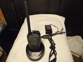 Aaho1jdc9ja2an Motorola Cp200d Two Way Radio Vhf136-174mhz