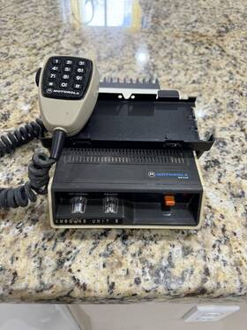 D33tga6000bk Motorola Maxar 2 Way Radio With Microphone Rare