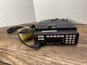 D44kxa7ja7bk Motorola Spectra Radio Uhf With Mic