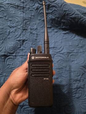 Motorola Dep550e Mototrbo Handheld Digital Portable Two Way Radio Ip67 As Is