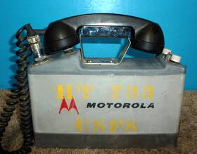 H21-3 Motorola Handie Talkie Fm Radio Phone