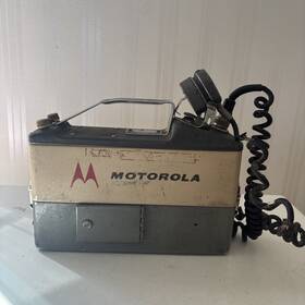 Motorola H23bam-1101am Vtg Handie-talkie Fm Radio Phone H23 Bam-1101 Am For Parts Untested