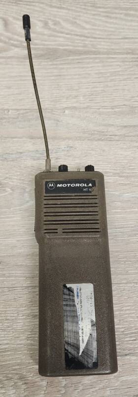 H44zgu3120an Motorola Ht100 Handie Talkie Walkie As Is Untested Parts Repair