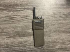 H44zgu612oan Motorola Ht10 Handie Talkie Two Way Radio