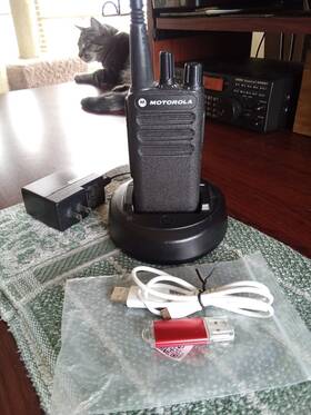 H87ydc9jc2an Motorola Cp100d Uhf 403-480mhz Analog Ham Gmrs Read