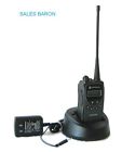 Au4100gyf9aa Motorola Hand Radio Walkie Talkie Axu4100 Abz99ft4065 W/ Charger