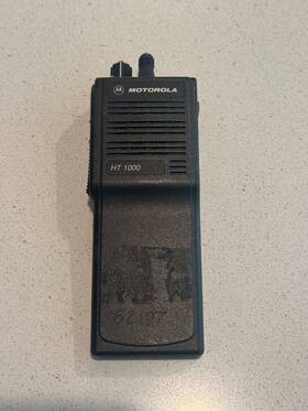 Ho1rdc9aa3dn Motorola Ht1000 16 Channel Walkie-talkie No Battery Charger Not Tested