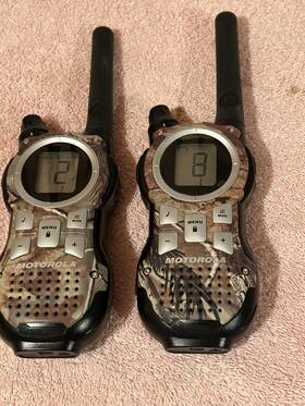 K7gmscee Motorola K7gscej Set Of 2 Walkie Talkies Fcc Id Waterproof With Charging Doc