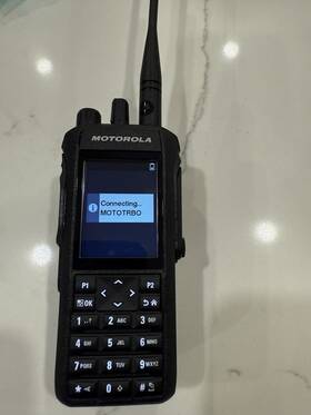 Lah06ucn9rb1an Motorola R7 Two-way Digital Radio Mototrbo 8/900 Mhz - 4w Fkp