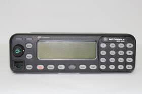 M01ujn6pw6an Motorola M01hx 834w Mcs 2000 Radio Uhf Two Way