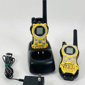 Kemp-32403 Motorola Mwty2 Walkie Talkie With Charging Base Belt Clips Two Way Radio