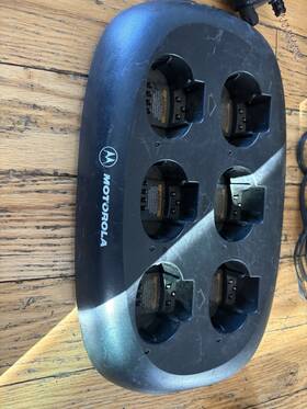 Nntn4028cr Motorola Working - Charging Station Cpd-6