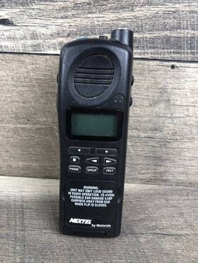 H02uch6rr8bn Motorola Ntn7673 Vintage 2 Way Radio Modelnumber For Collectors