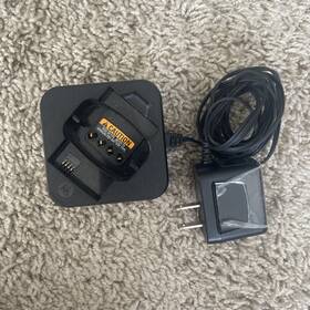 222670999 Motorola Pmpn4528a Walkie Talkie Charger 2301 Maas