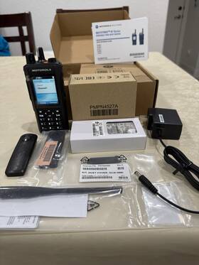 Pume5724da Motorola R7 Uhf Radio -factory Refurbished- Unlocked Front Panel Programming